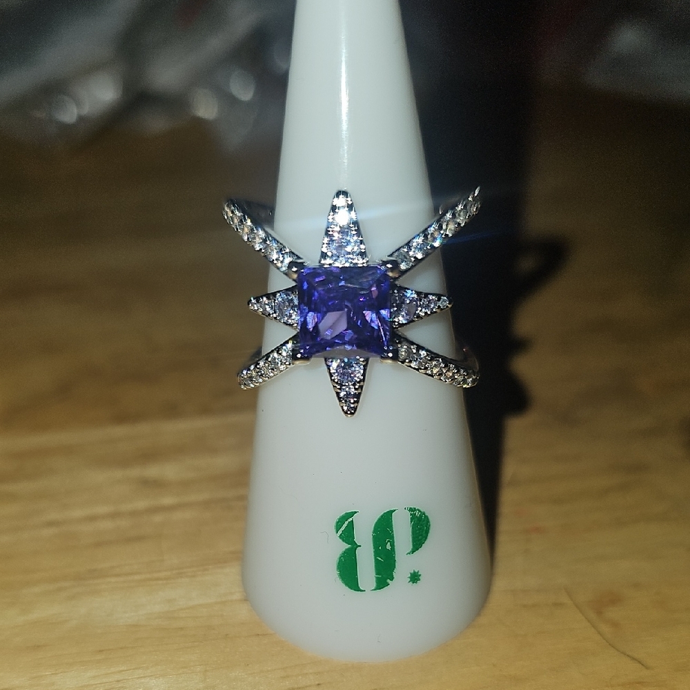 Dazzling Purple and Silver Starburst Ring